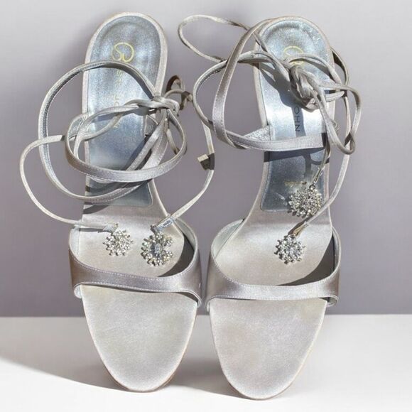 St. John ivory/pale gray/silver strappy sandal w/rhinestones. Made in Italy. Siz - Picture 1 of 13